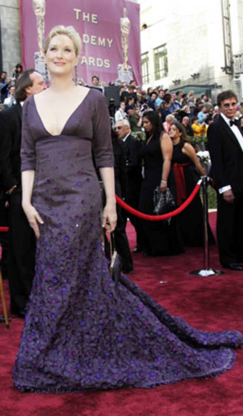 galleries/2010/03/04/meryl-streep-s-oscars/meryl-oscars---2006_s0ax8g