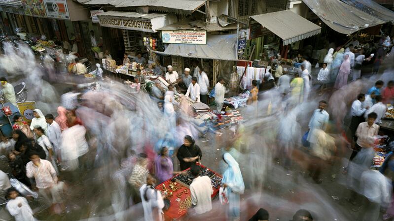 articles/2012/05/25/mumbai/metropolis-martin-roemers-bombay2_yk44an