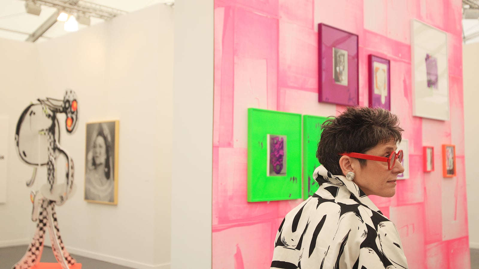 galleries/2013/05/10/scenes-from-frieze-art-fair-new-york-2013-photos/frieze-scene-tease_nxldfj