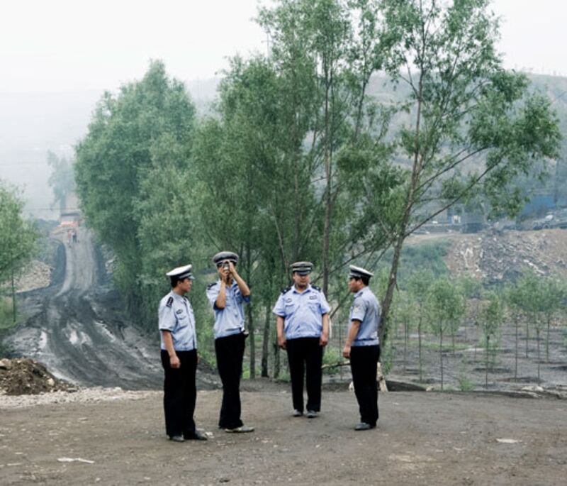 galleries/2009/11/10/china-loves-coal/china-coal-15_hiu7ba