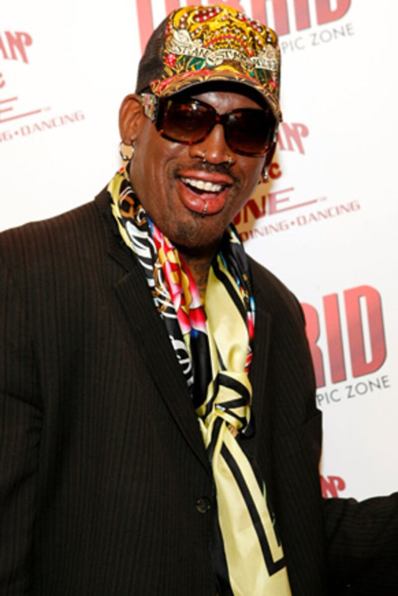 galleries/2009/12/16/tiger-woods-defenders/tiger-woods-defenders---dennis-rodman_qvfgcf