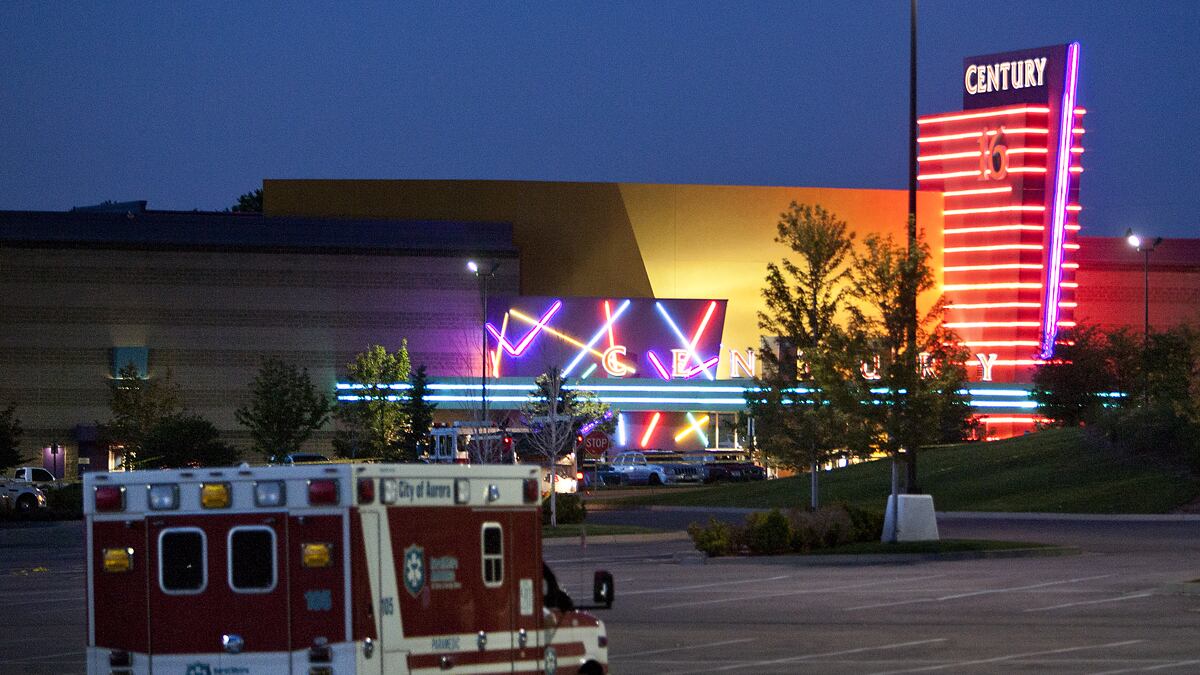 articles/2012/07/20/witness-says-of-colorado-shooter-he-pointed-the-gun-at-my-face/shooting-witness-szchuman_k7zjkw