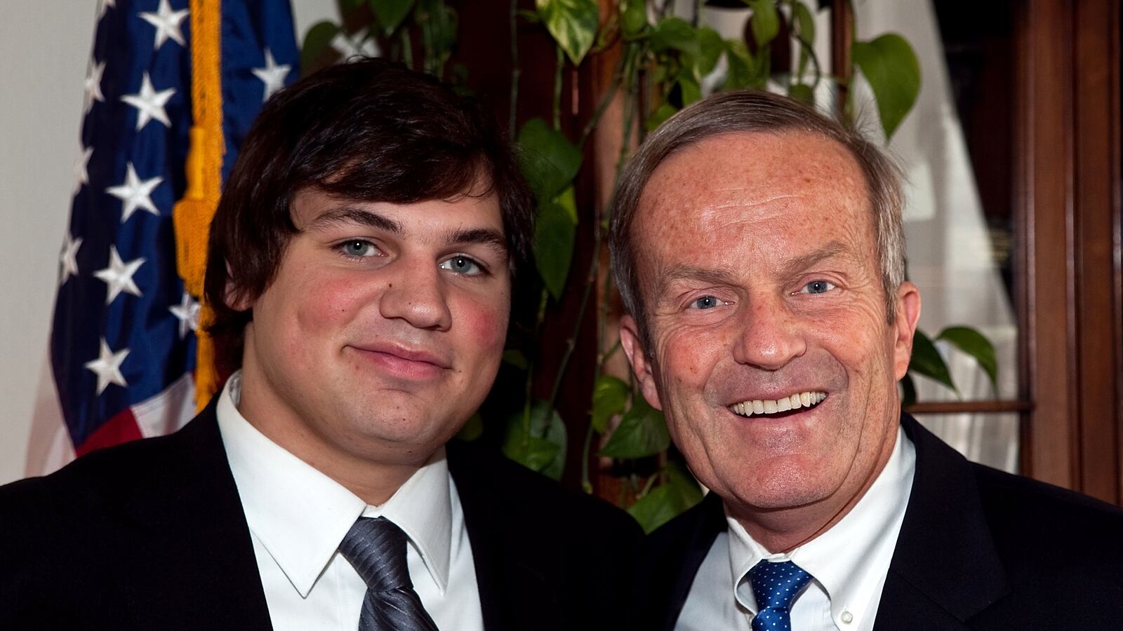 articles/2012/09/21/missourians-are-akin-today/akin_zqdooc