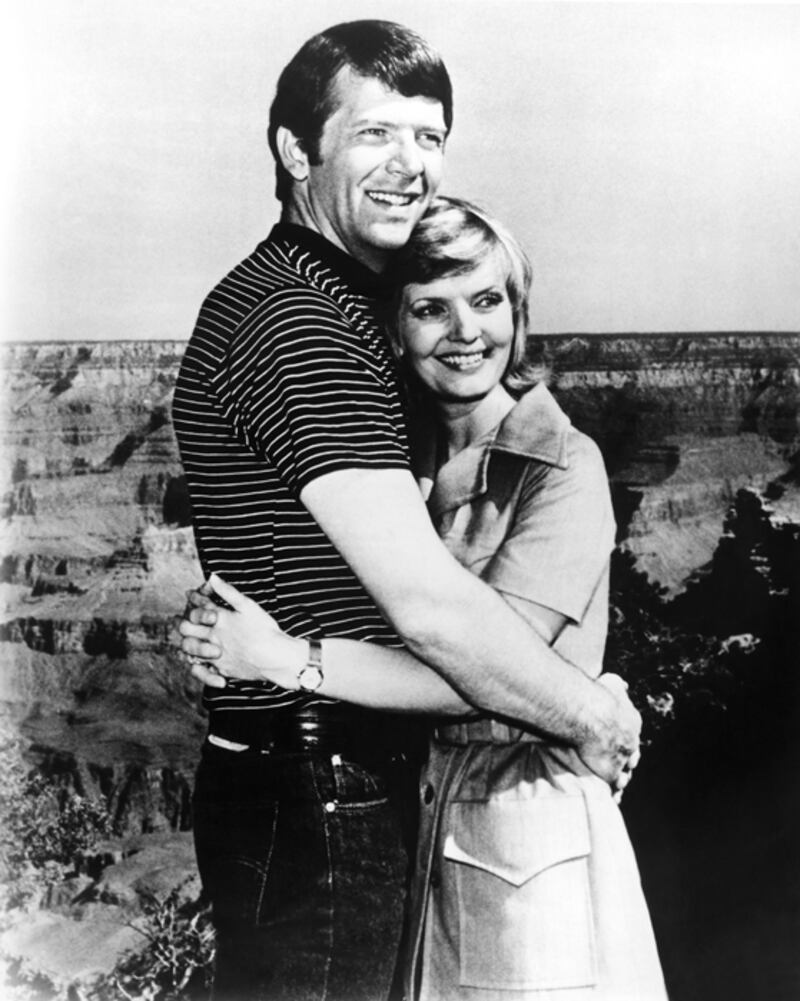 galleries/2010/10/19/tv-parents/tv-parents---the-brady-bunch_vzn6ls