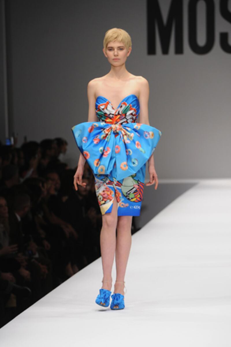 galleries/2014/02/21/moschino-s-ode-to-junk-food-at-milan-fashion-week/140220-cunningham-moschino-gal9_appxjd