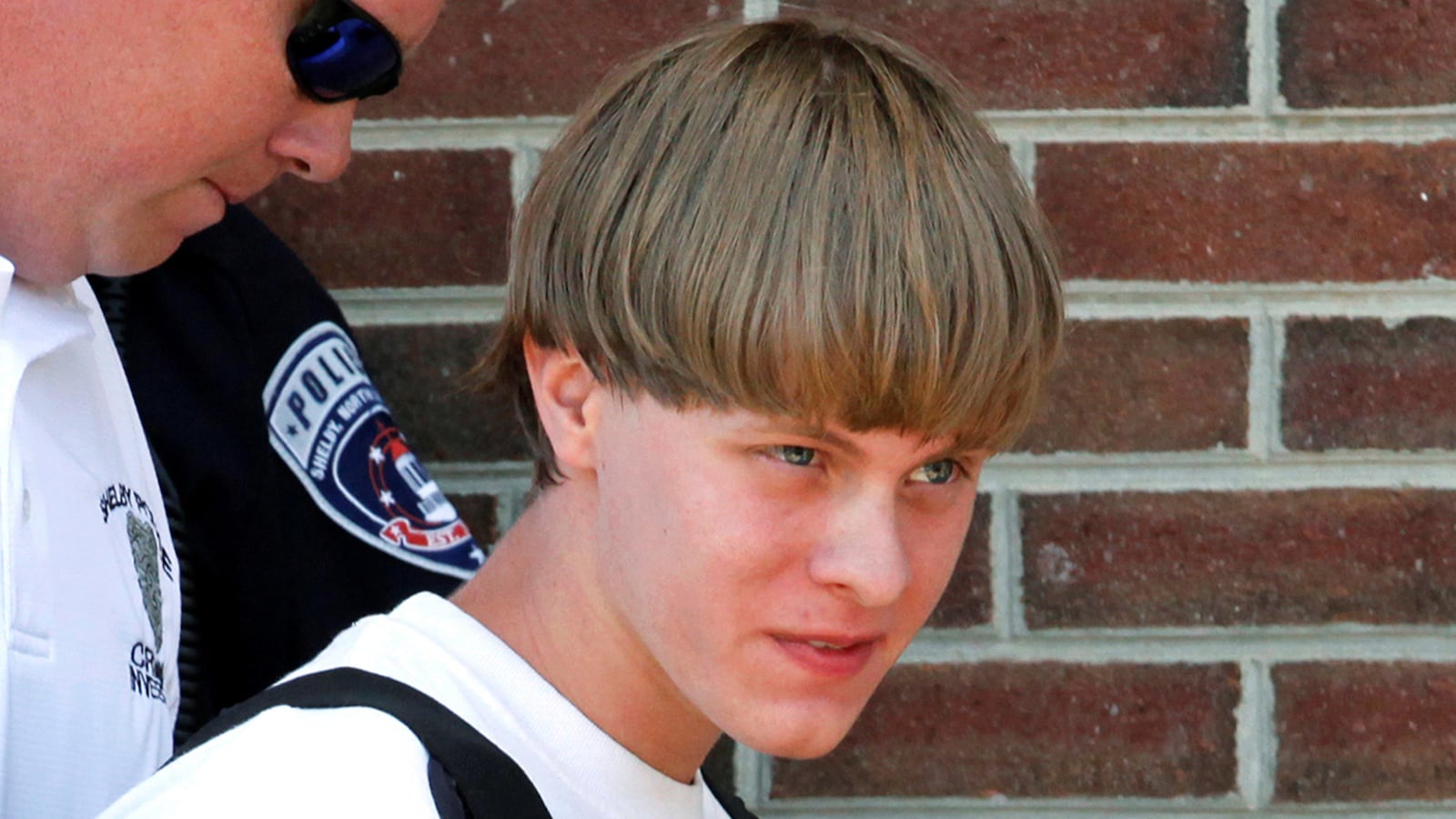 articles/2017/01/04/dylann-roof-said-he-shed-a-tear-for-himself-but-not-the-innocent-people-i-killed/170104-ryan-roof-tease_cfkq4b
