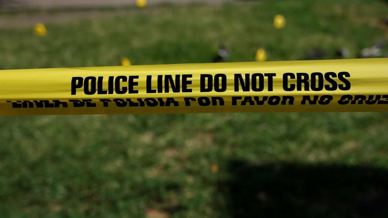 180908-dallas-police-shooting-warrant-cheat_ldis4t_tfsg6v