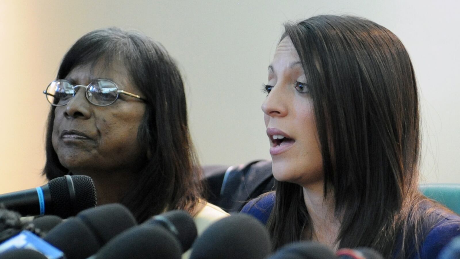 cheats/2011/10/03/family-meredith-kercher-s-been-forgotten/knonx-kercher-family-weight-evidence-cs_fod0jy