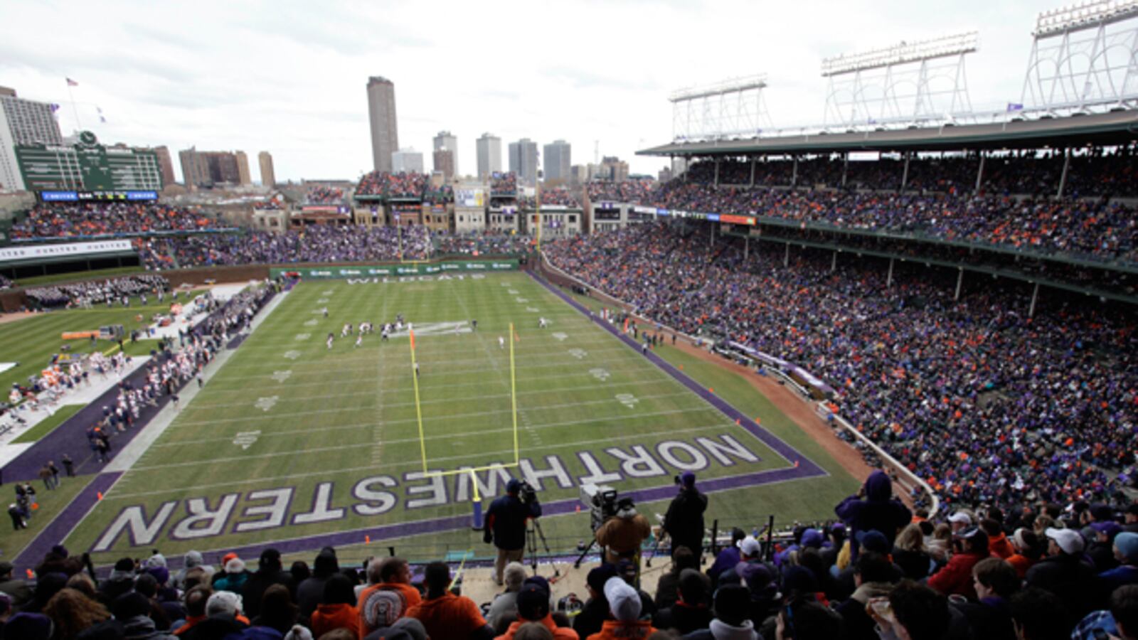 galleries/2011/01/09/smartest-college-sports-teams/smart-colleges---northwestern_pg3nke