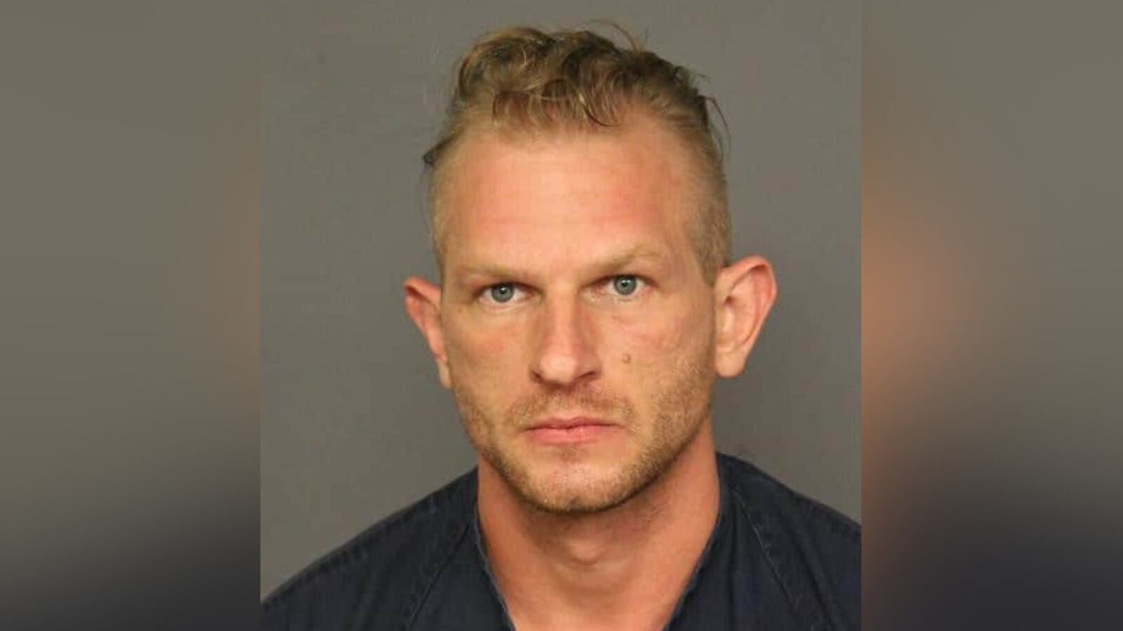 imgonline-com-ua-FrameBlurred-X4OGeUCm1h_rfdmjy