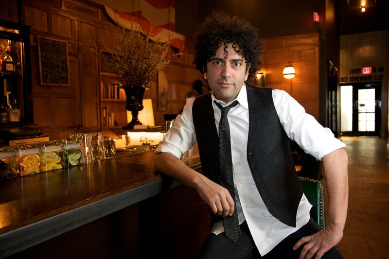 articles/2013/11/17/creator-of-ace-hotel-found-dead/131117-alex-calderwood-sykes-tease_sleplt