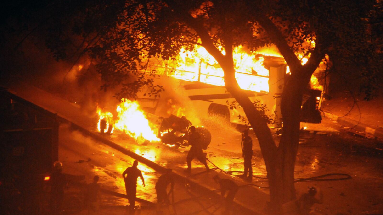 cheats/2011/10/09/at-least-12-killed-in-cairo-riots/copt-clash-egypt-cheat_uvvngr