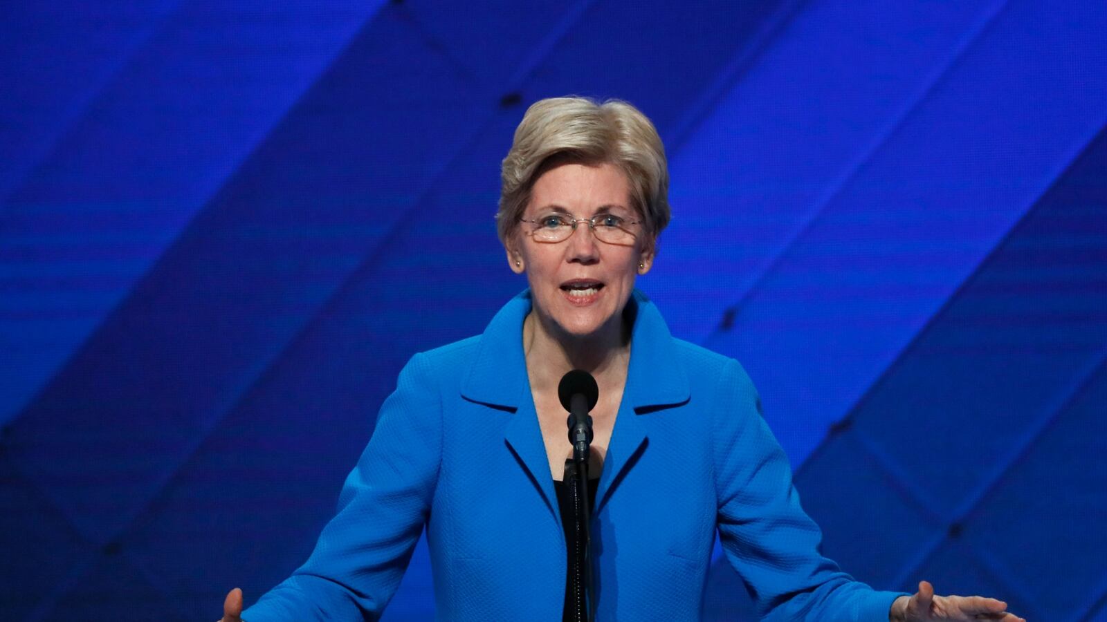 cheats/2016/11/09/elizabeth-warren-wants-a-truce-with-trump/161109-warren-trump-truce-cheat_aqberg