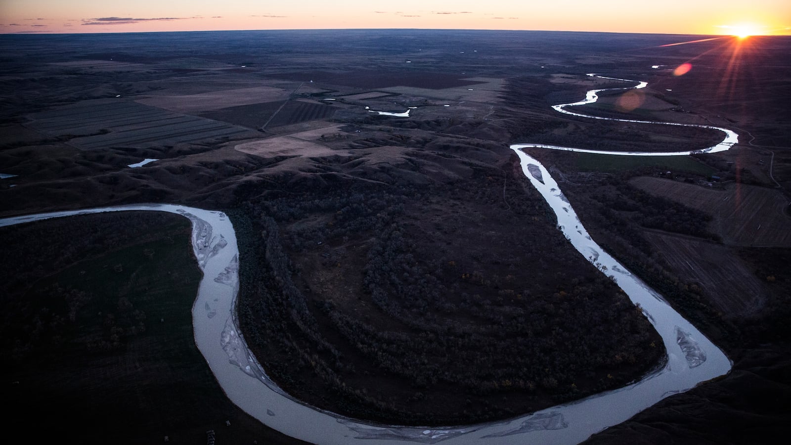 GettyImages-466916664_gujuur