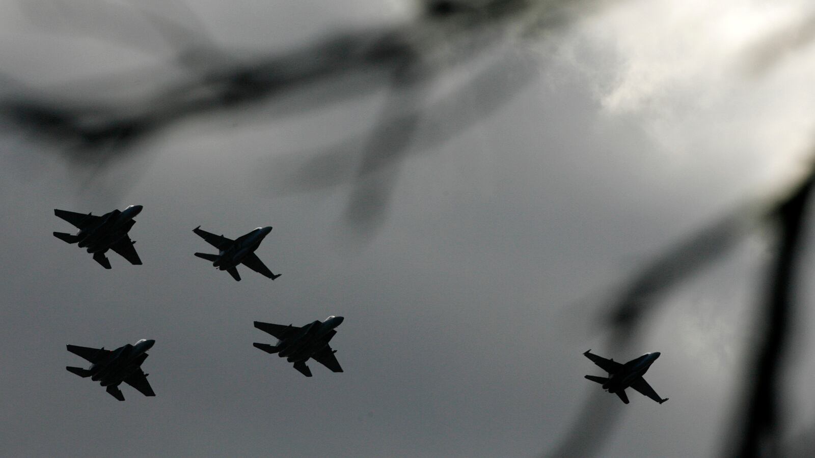 2008-08-29T120000Z_864143588_GM1E48T152C01_RTRMADP_3_AUSTRALIA_er3m4j