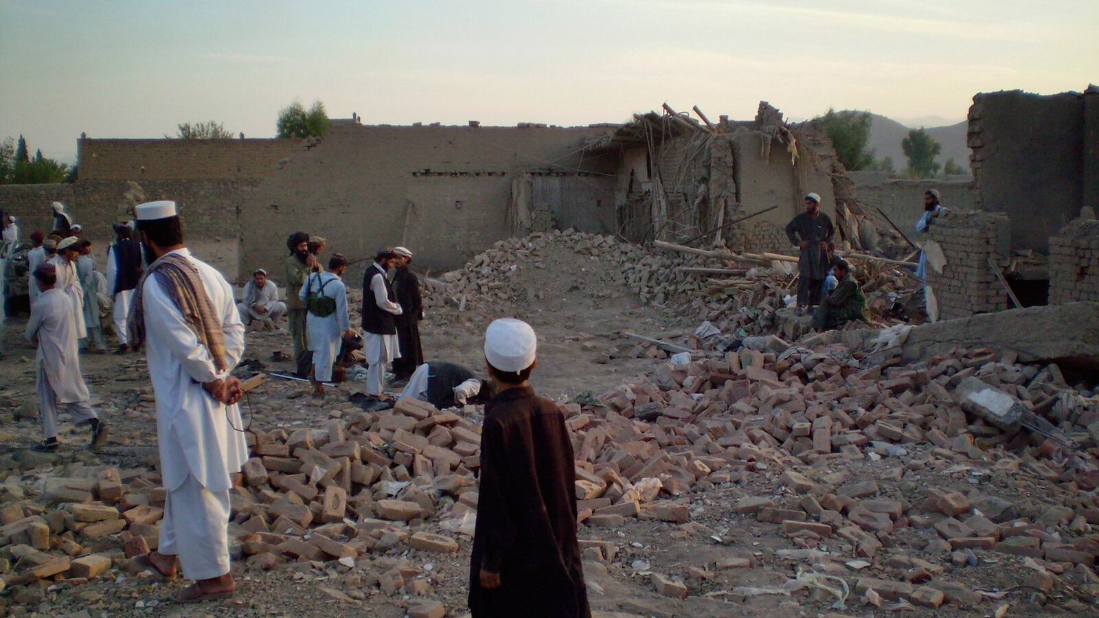 cheats/2015/04/23/u-s-al-qaeda-operative-killed-in-pakistan-strike/1504223-north-waziristan-cheat_qvfd4y