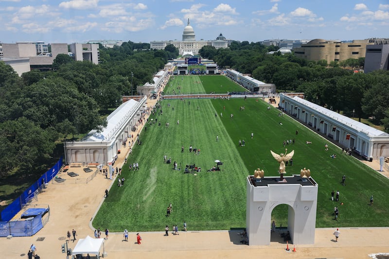 Empty lawns on  first day of the “Great American State Fair” on the National Mall on June 25, 2026