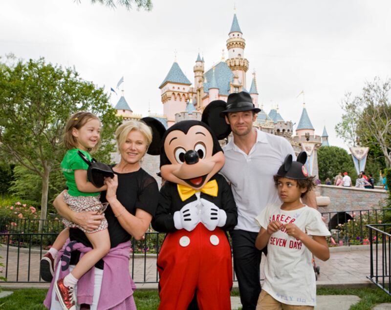 galleries/2011/06/18/celebrity-dads-on-fatherhood/gal-celeb-fathers-jackman_qs8ilk