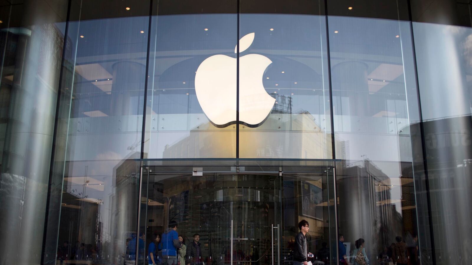 cheats/2013/12/23/dow-s-p-hit-record-close/130423-apple-economy-zeitlin-tease_v2bl9s