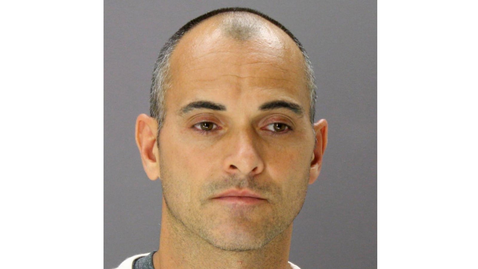 cheats/2013/08/21/former-united-employee-pleads-guilty-to-making-bomb-threats/130821-patrick-cau-cheat_vzcfto