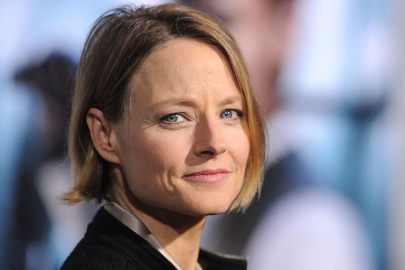 galleries/2011/12/09/stars-who-have-sworn-off-plastic-surgery-photos/jodie-foster-celebs-against-plastic-surgery_pq1ovs