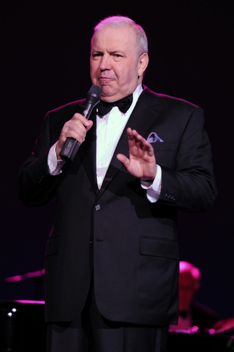 galleries/2012/12/13/justin-bieber-russell-crowe-more-nine-crazy-celebrity-murder-plots-photos/murder-plots-sinatra-jr_a2cjxu