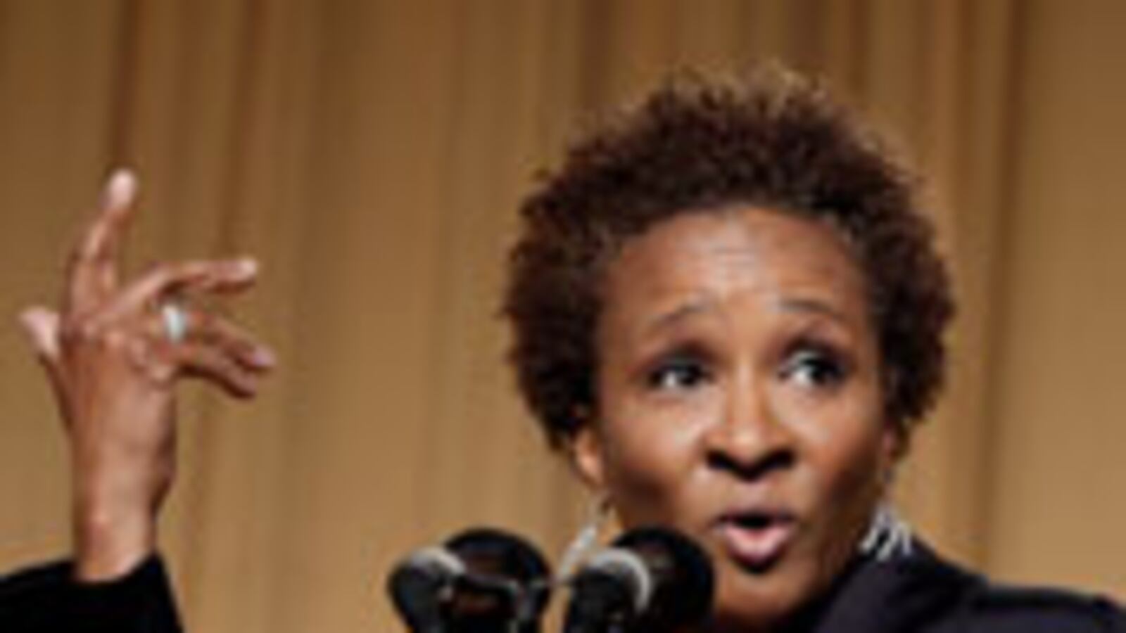 articles/2009/05/12/can-wanda-sykes-save-the-gop/bachelor-sykes_26471_unr7rv
