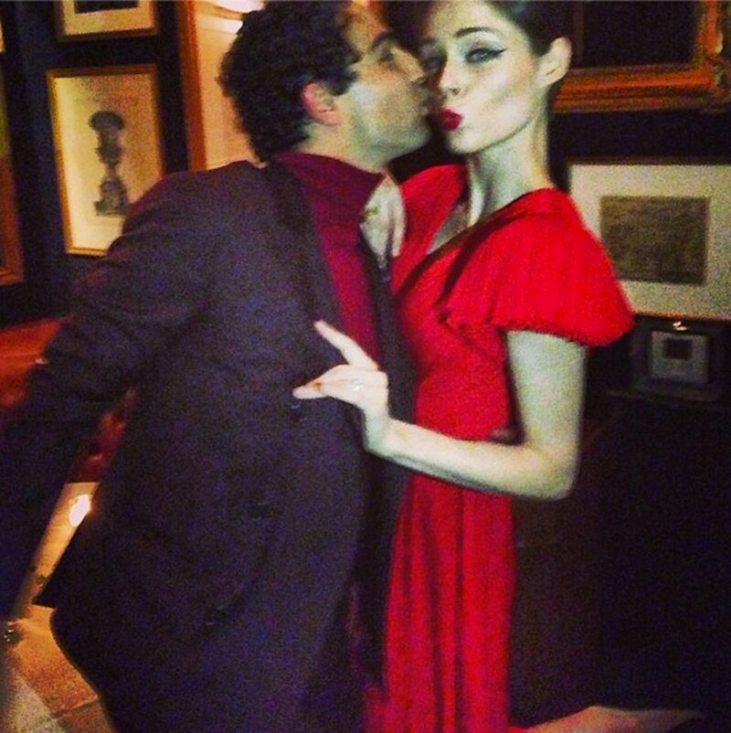 galleries/2014/01/11/from-miley-cyrus-to-alessandra-ambrosio-the-11-best-fashion-instagrams/140109-zac-fashion_her3vx