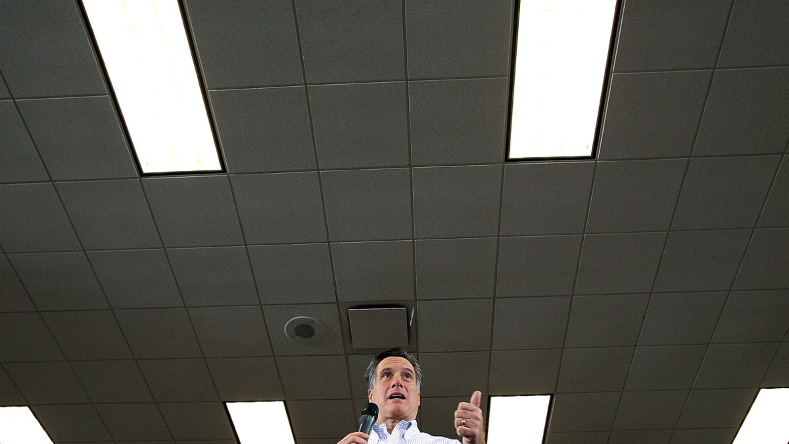 cheats/2012/03/03/romney-urged-individual-mandate/romney-health-care-cheat_d7toae