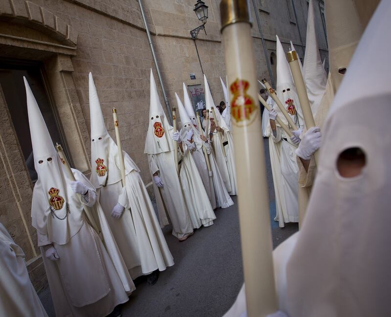 galleries/2015/04/03/holy-week-around-the-world-photos/150403-holy-02_xibt5v