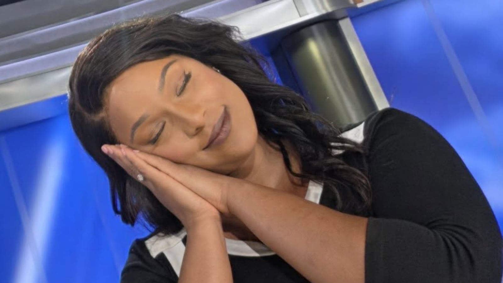 Fox News Memphis Anchor Dominique Dillon jokes about falling asleep on air.