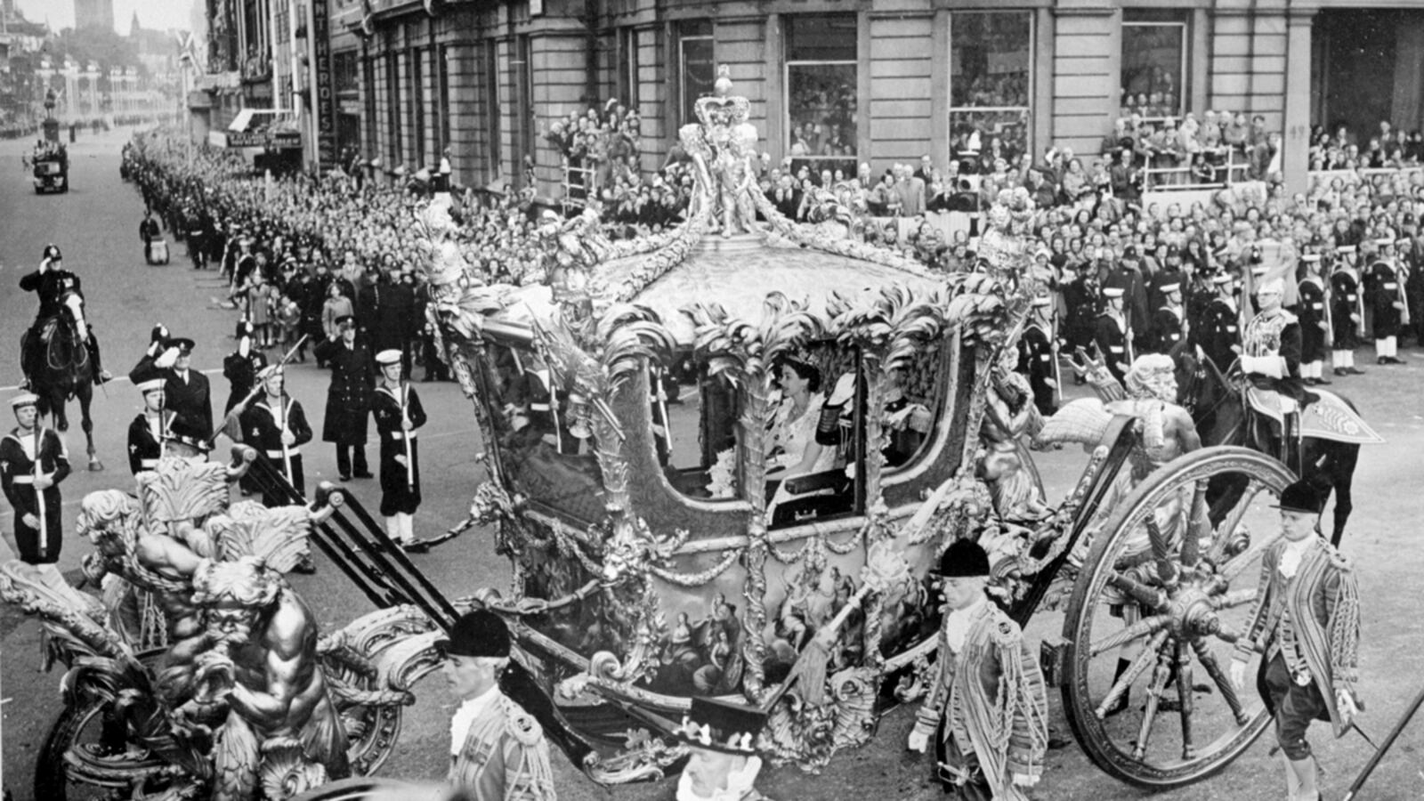 articles/2013/05/28/kate-s-last-engagement-all-royals-to-attend-60th-anniversary-of-coronation/coronation_i0ewb1