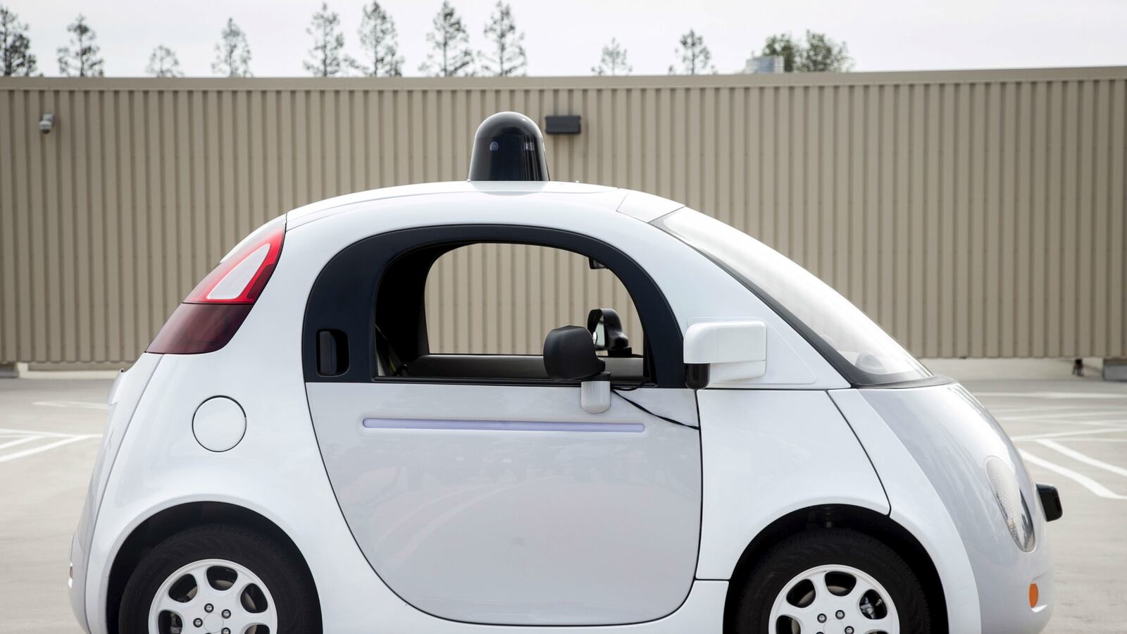 cheats/2016/03/01/google-self-driving-car-hits-a-bus/160301-google-driverless-car-cheat_e1phvz