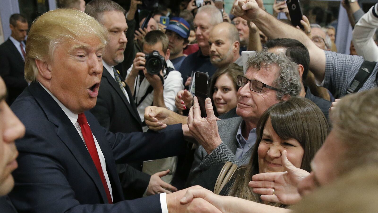 cheats/2016/02/24/donald-trump-wins-nevada-caucuses/160224-donald-trump-nevada-cheat_h2hbnt