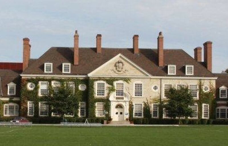 galleries/2013/05/06/top-25-high-schools-midwest/130502-lake-forest-high_a7e79h