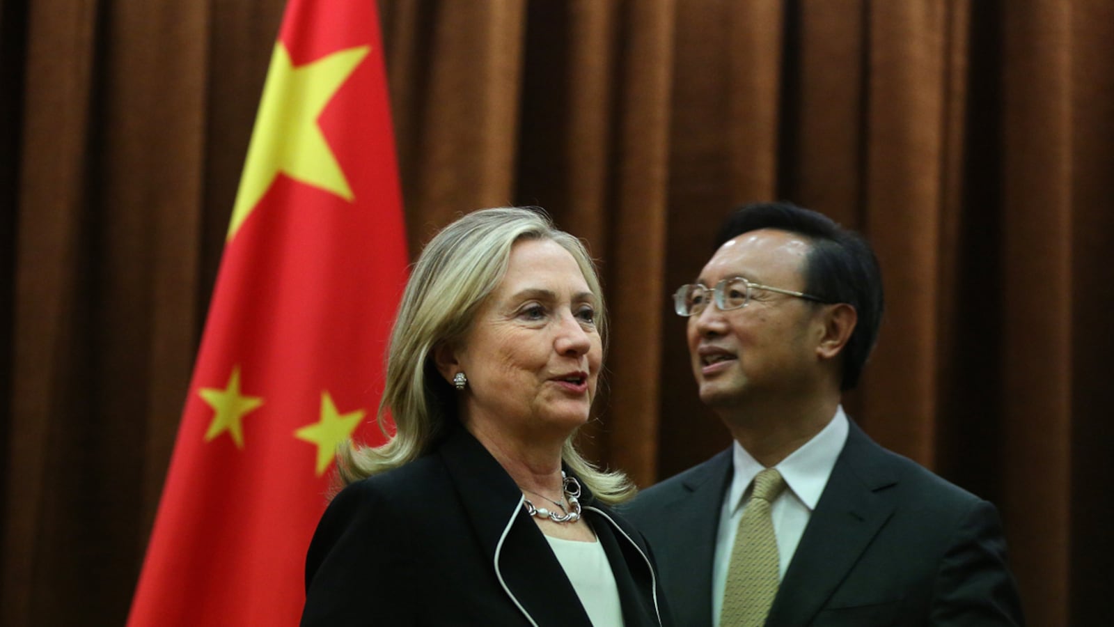 articles/2012/09/05/hillary-clinton-makes-no-progress-on-syria-iran-during-china-visit/hillary-clinton-visits-china-levin_j99r9b