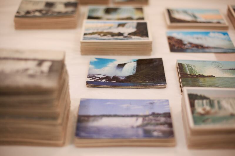 galleries/2013/05/10/scenes-from-frieze-art-fair-new-york-2013-photos/frieze-scene-7_oyusjd