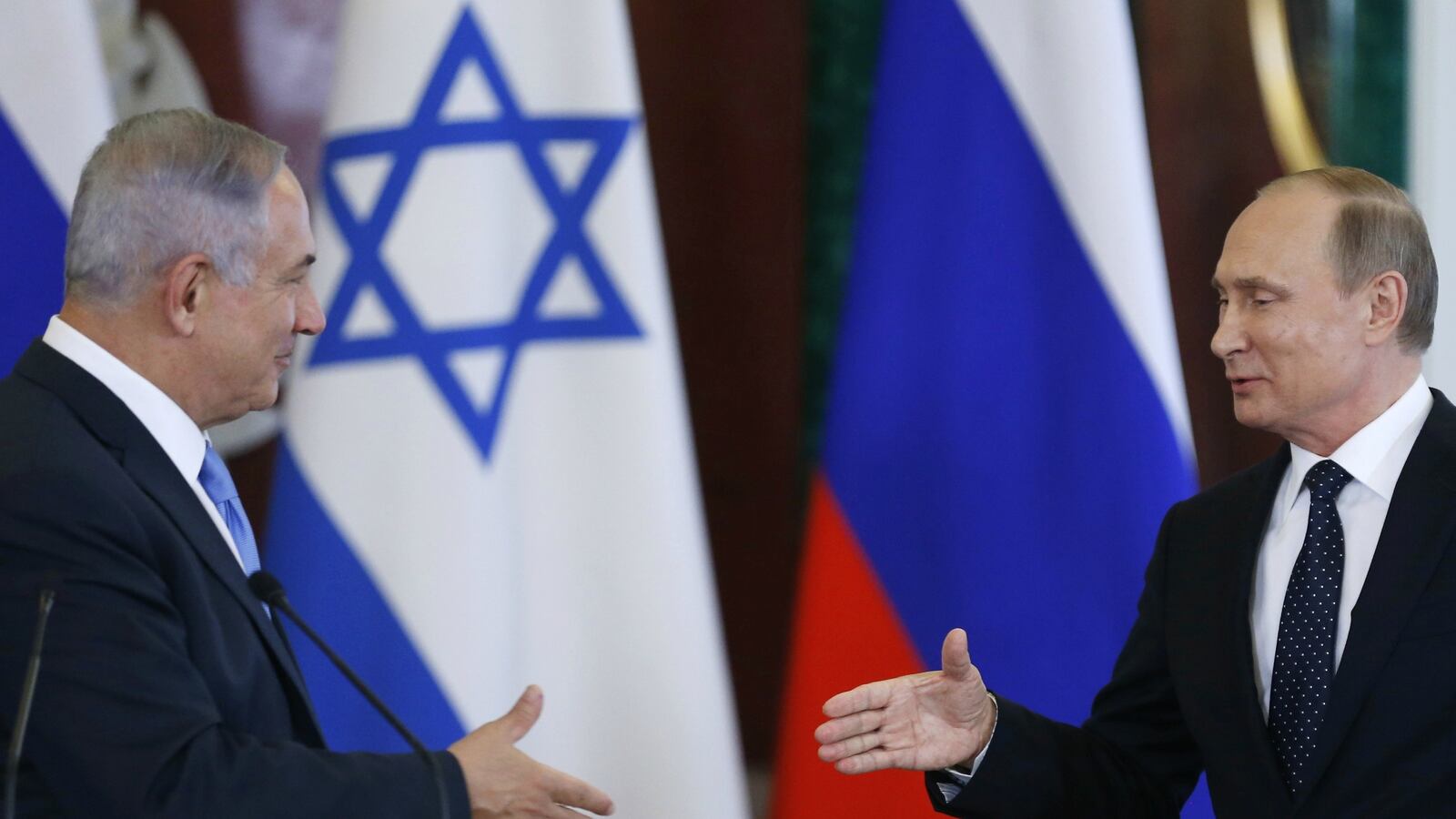 cheats/2017/03/05/netanyahu-to-meet-with-putin-over-iran/170305-netanyahu-putin-cheat_bjte4s