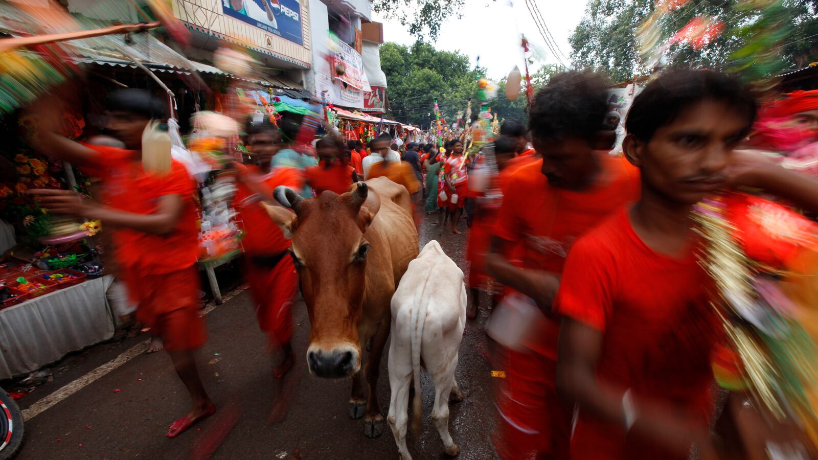 cheats/2013/08/19/37-indian-pilgrims-killed-in-train-accident/130819-india-pilgrims-cheat_efacoj