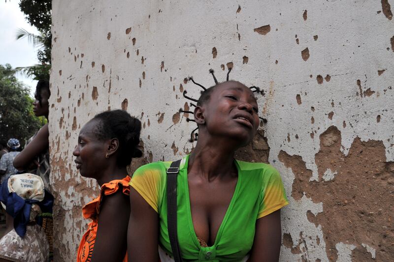 galleries/2014/02/19/religious-violence-engulfs-central-african-republic-photos/140218-car-violence2_gaxriq