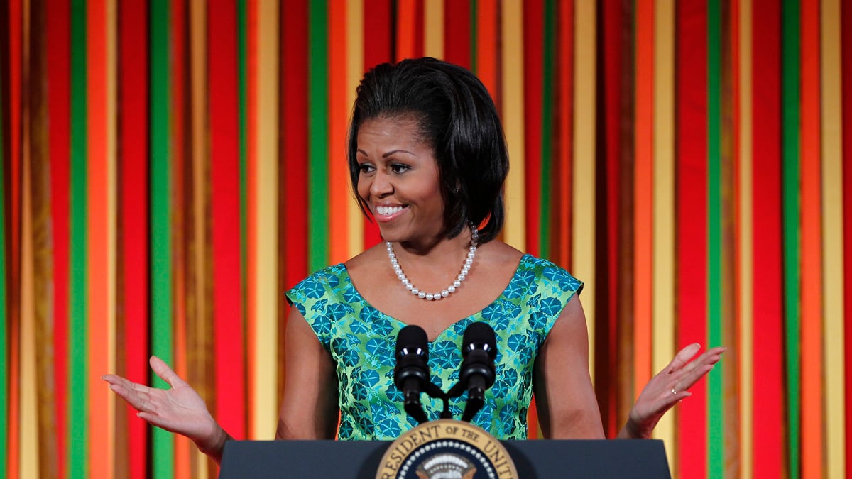 articles/2012/09/04/michelle-obama-s-first-lady-fashion-subtle-and-savvy/mobama-fashion-first-lady-givhan-tease_ce5kxu