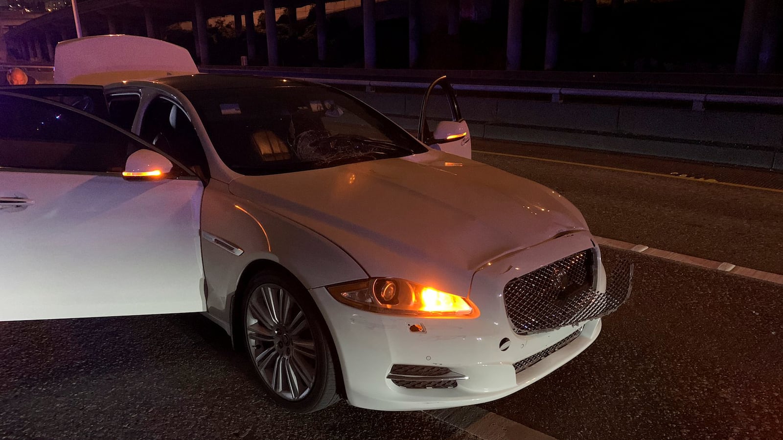 2020-07-04T000000Z_698079758_RC2FMH9S3L9W_RTRMADP_3_GLOBAL-RACE-SEATTLE_sbjyja