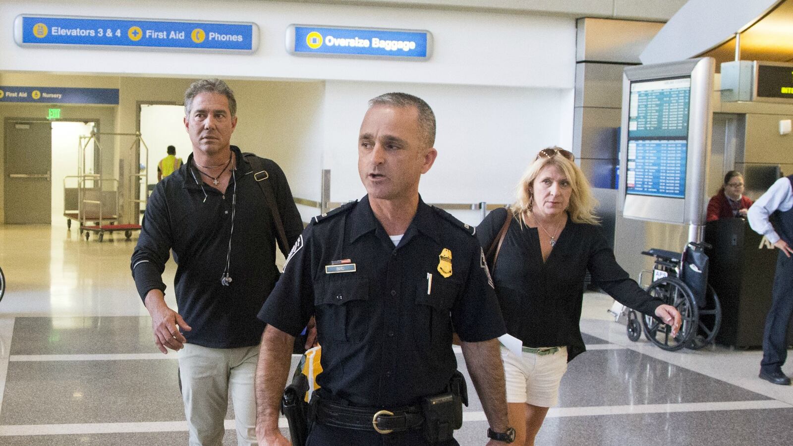 cheats/2015/10/03/head-of-anti-abortion-group-deported/151003-australia-deport-cheat_wni2f4