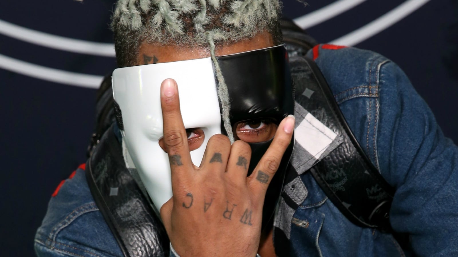 180620-xxxtentacion-elderly-couple-threats-cheat_w23k5b