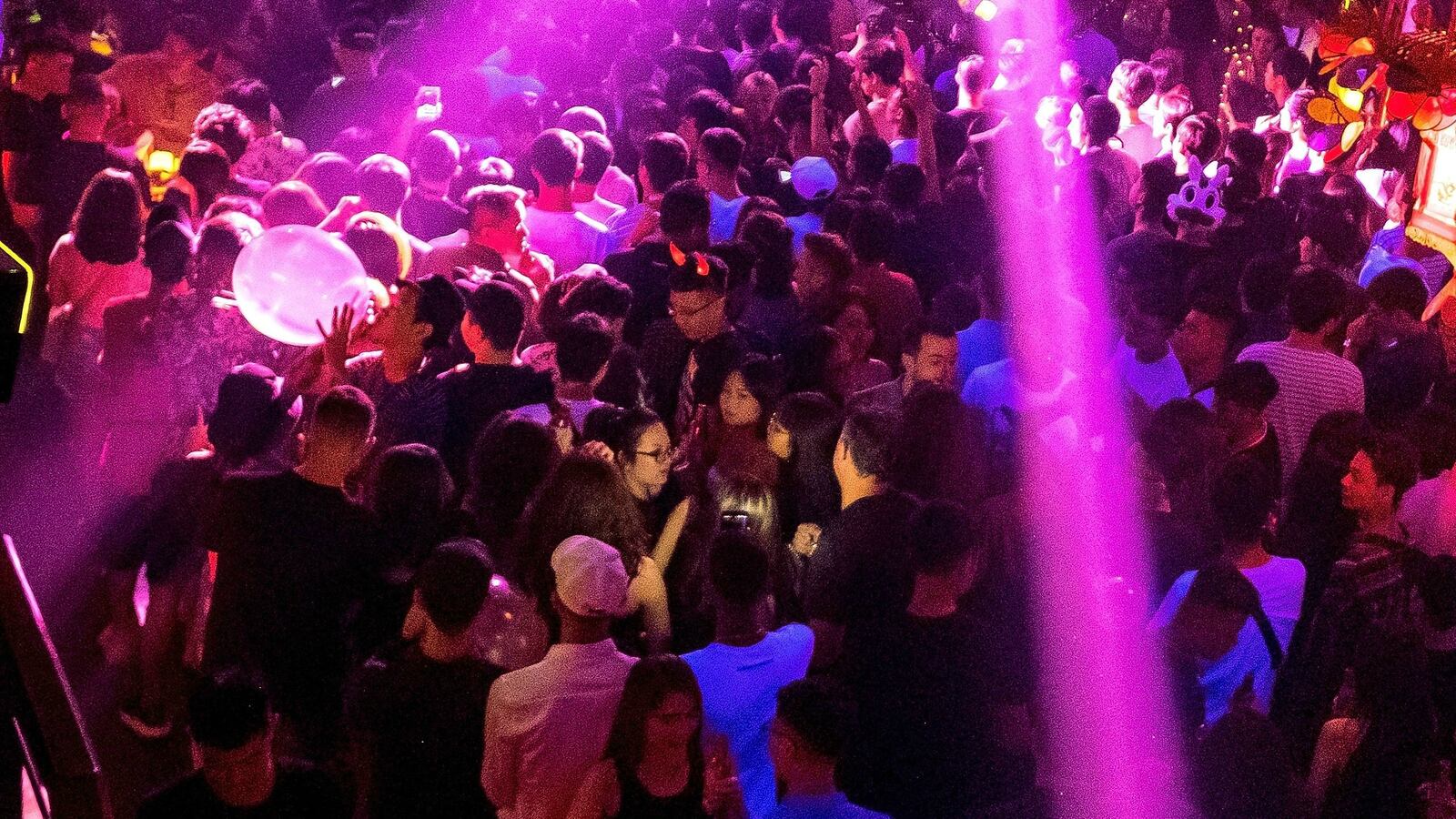 GettyImages-1042140954_x5v6ds