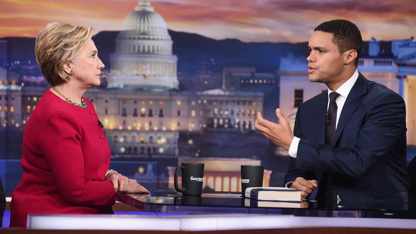 171101-wilstein-clinton-daily-show-hero_hrxhgb