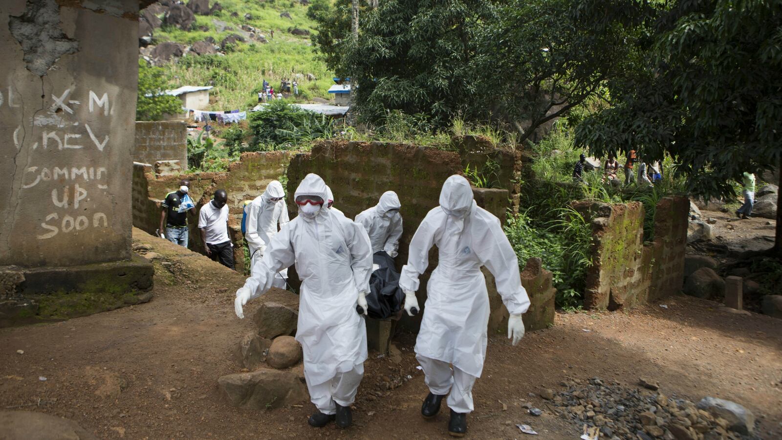 ebolaaaaaaaaa_sszv6y
