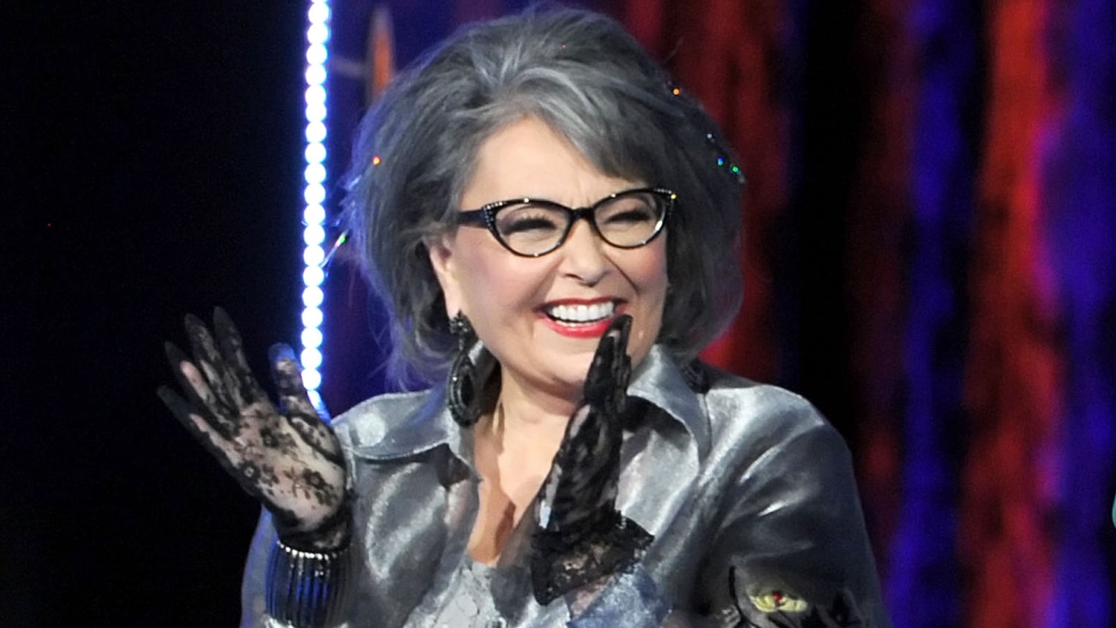 cheats/2013/12/01/roseanne-barr-admits-mental-issues/131201-barr-twitter_vcepj9