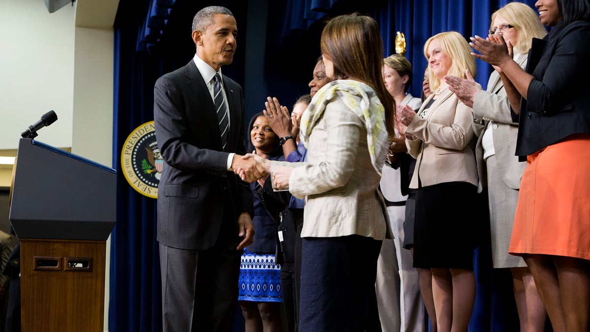 cheats/2012/04/06/obama-touts-record-on-women/obama-women-cheat_jouexl