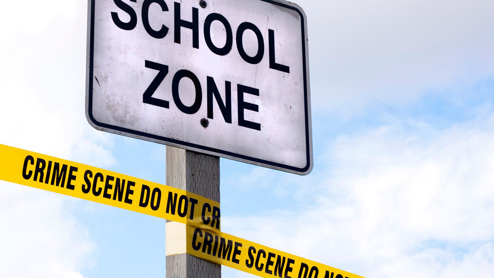 180329-messer-assault-washington-school-tease_pcigc8